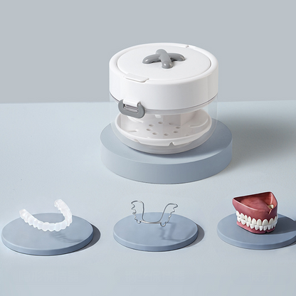 🔥Last Day Special Price $24.99!✨50K+ SOLD!🦷All-in-One Retainer Storage Case — Soaking Compartment, Built-in Mirror & Cleaning Tools