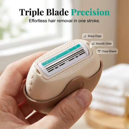 ✈️🧳 3-blade travel shaver – nick-free, smooth, compact, and ready anywhere!